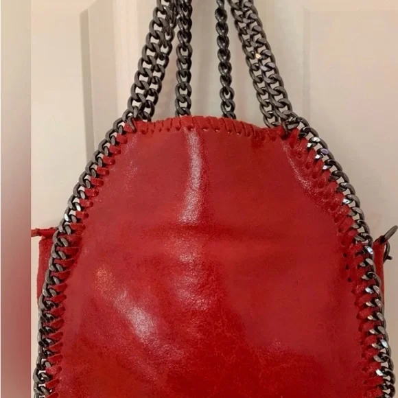 Italian Red Leather Chain Shoulder or Crossbody Bag Sofia designs Pewter Chain - Picture 4 of 16